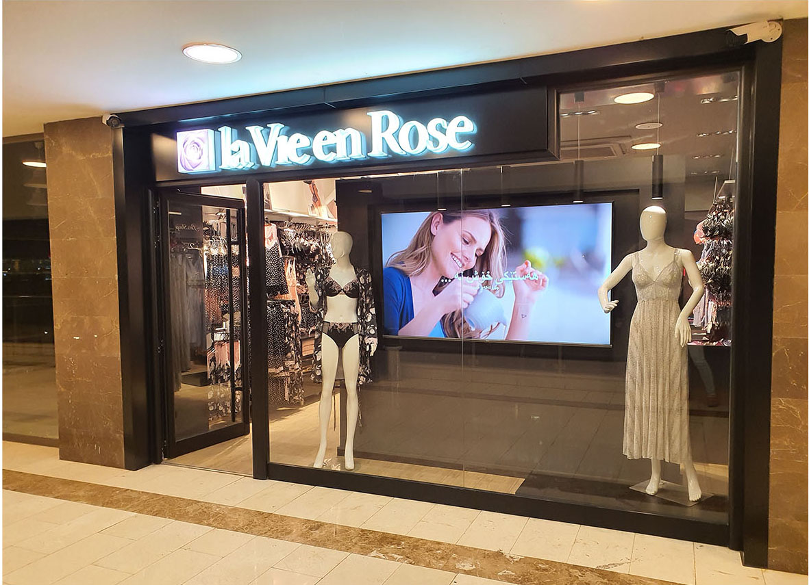 Retails and Commercial Spaces